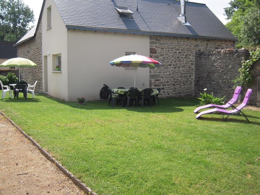 Gite La Forge Villa Alexain ภายนอก รูปภาพ